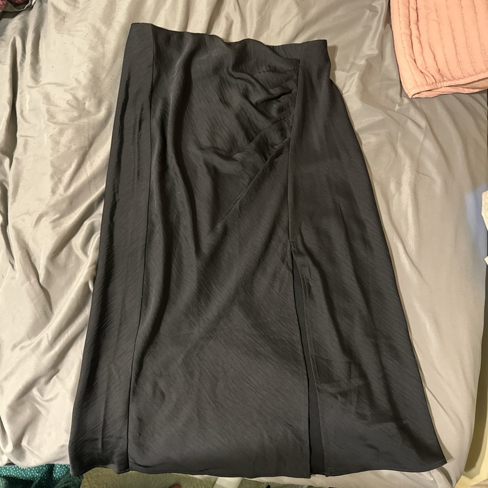 Black midi skirt